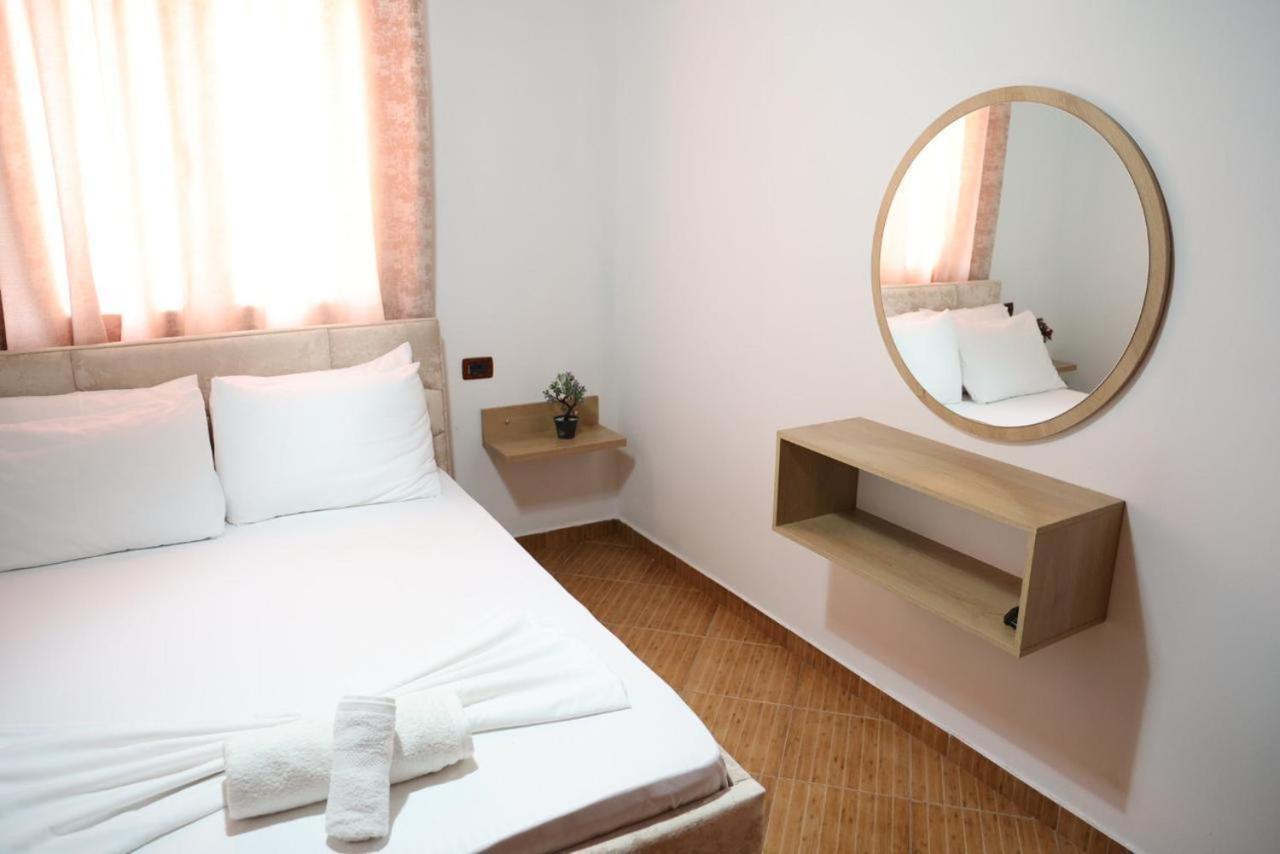 Apartments Villa Luti Stjar Екстер'єр фото