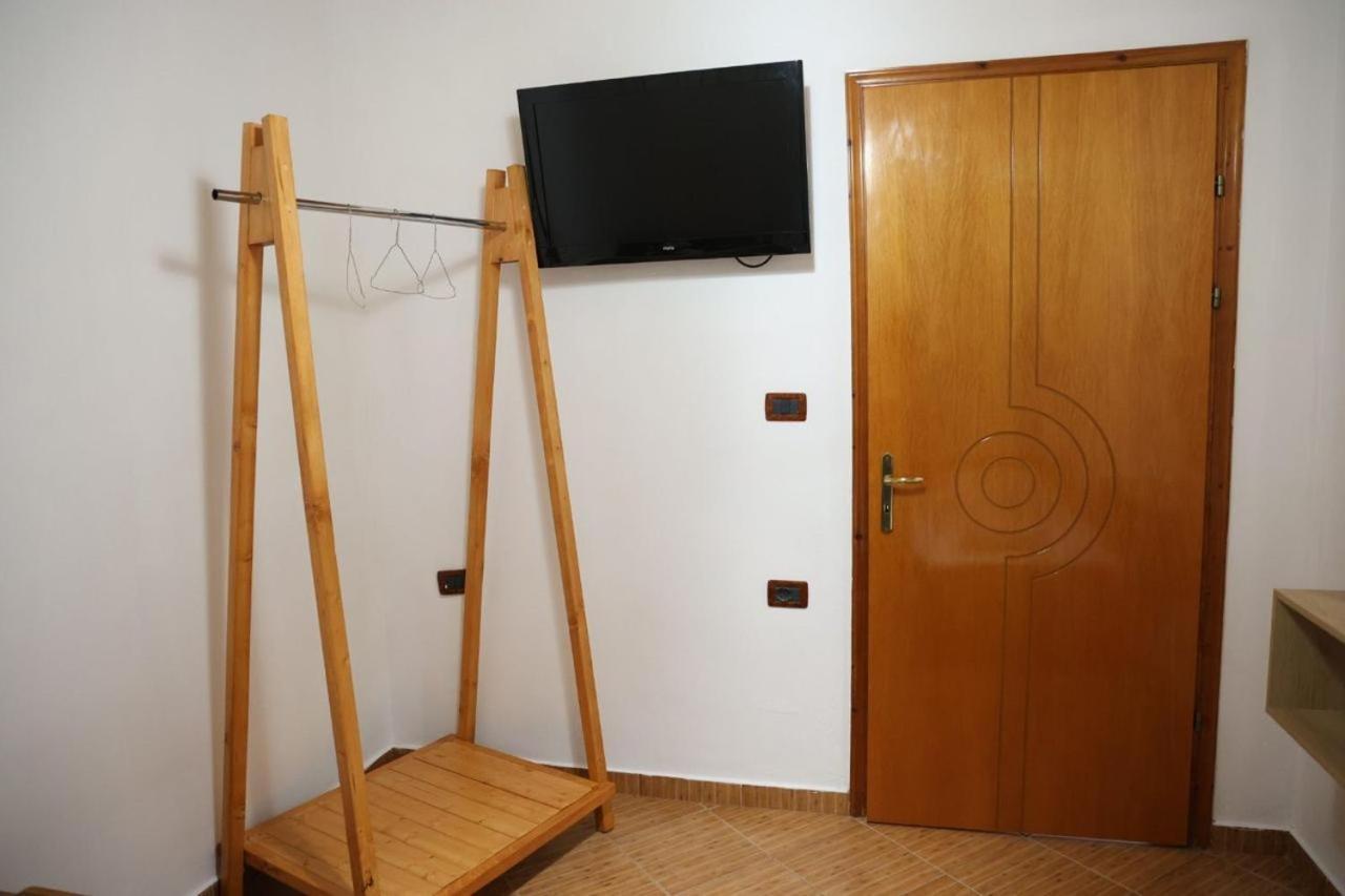 Apartments Villa Luti Stjar Екстер'єр фото